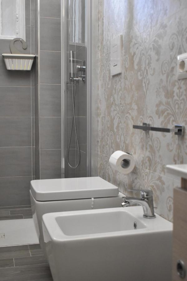 La Napoli Di Zia Lina Apartment Luaran gambar